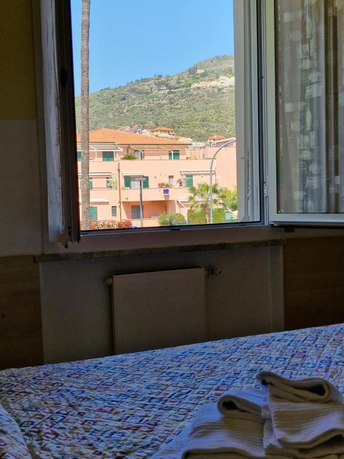 Ligure Residence Borgio Verezzi Exteriör bild