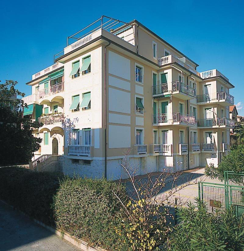 Ligure Residence Borgio Verezzi Exteriör bild