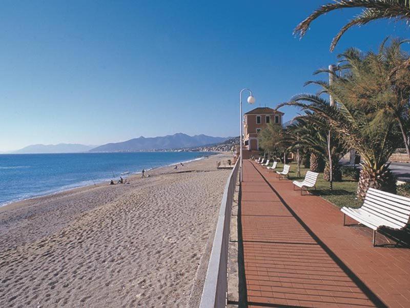 Ligure Residence Borgio Verezzi Exteriör bild