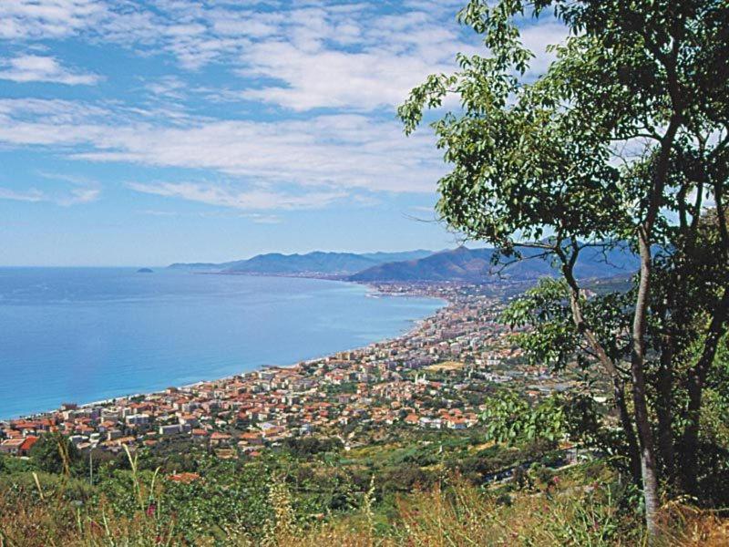 Ligure Residence Borgio Verezzi Exteriör bild