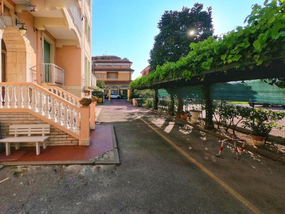 Ligure Residence Borgio Verezzi Exteriör bild